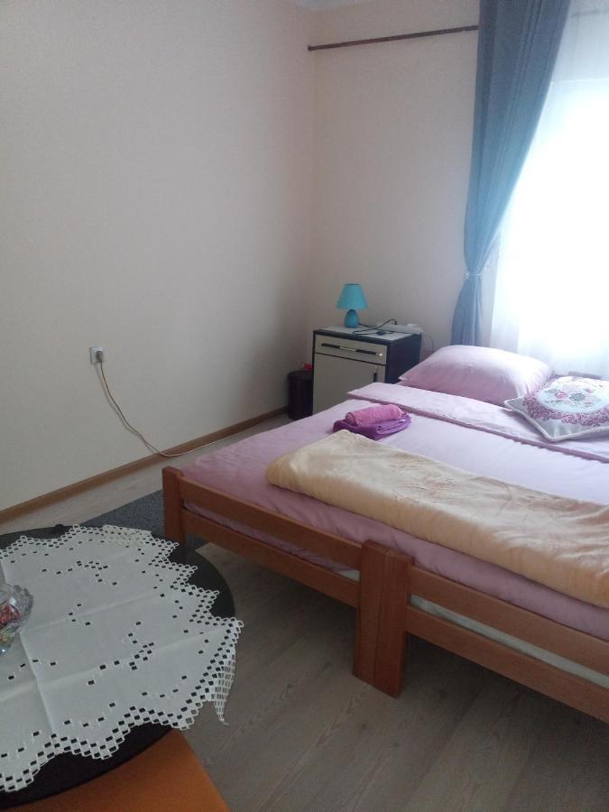 Valja Mare Moma Apartment Golubac Bagian luar foto
